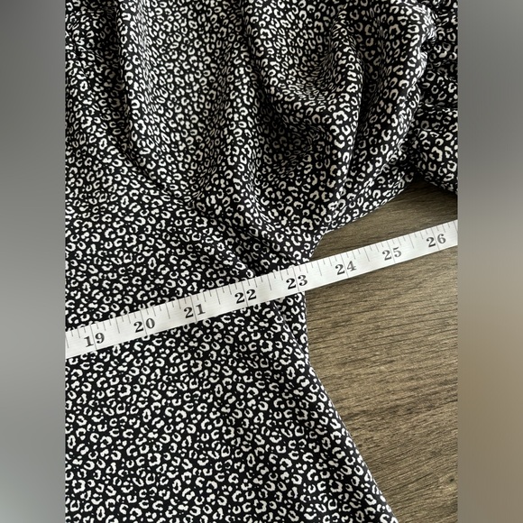 Tee For The Soul Boutique Blouse Womens 1X Black Tie Sleeves Top Shirt - Picture 13 of 15